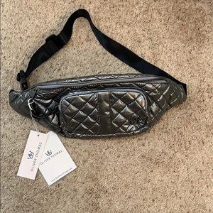 Oliver Thomas- water resistant fanny pack